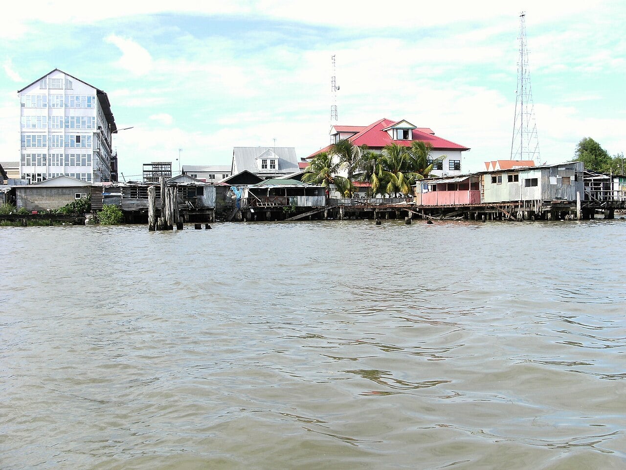 Suriname Telecom Regulator Chief Dispute, 21 Oct